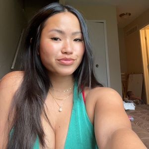 Meet your Posher, Katelyn